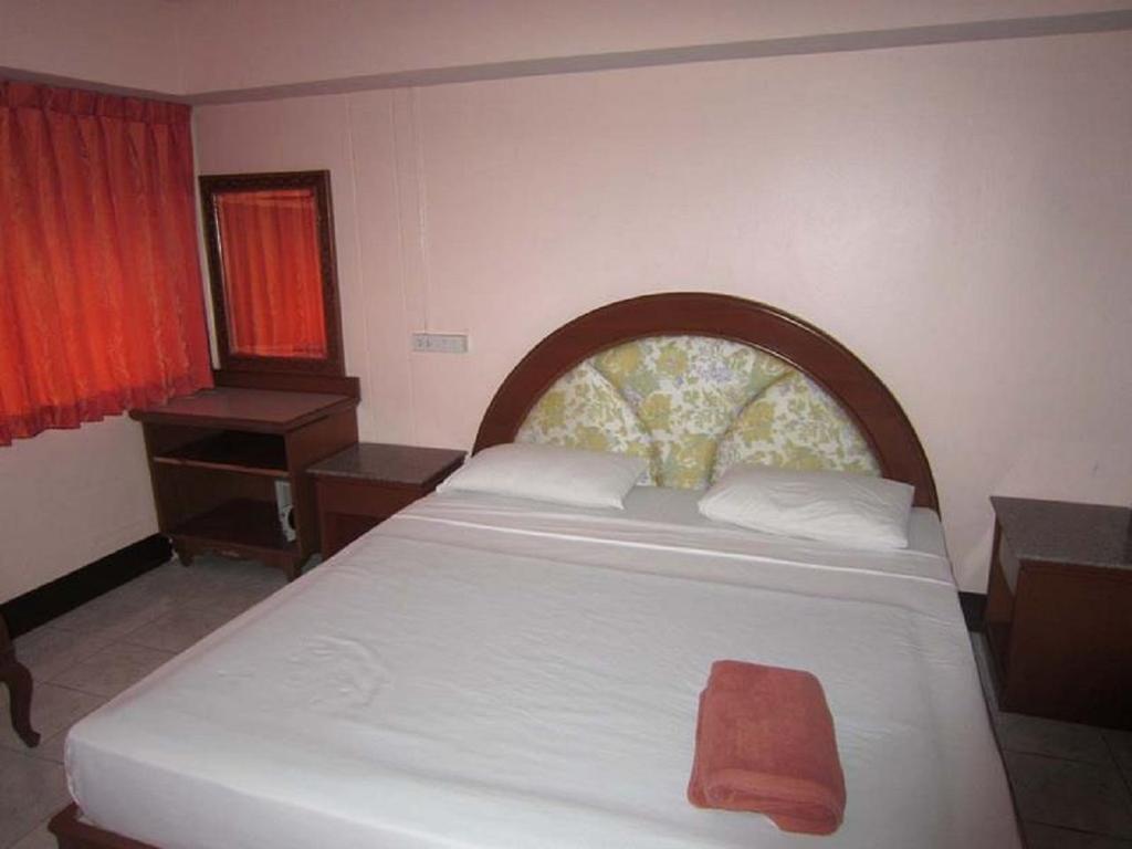 AA pensión Pattaya Habitación foto